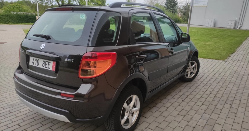 Suzuki SX4 cena 35900 przebieg: 99730, rok produkcji 2014 z Gliwice małe 106